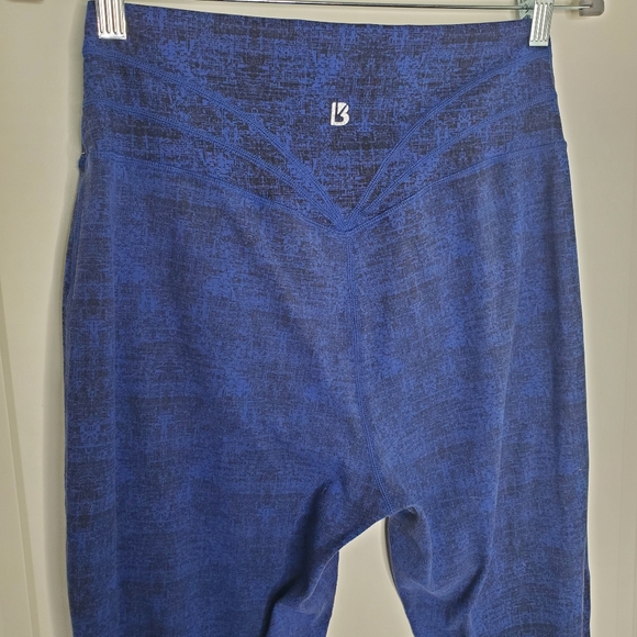 BuffBunny Legacy High Rise Hustle Print Rainfall Blue Tight Leggings - Picture 5 of 10